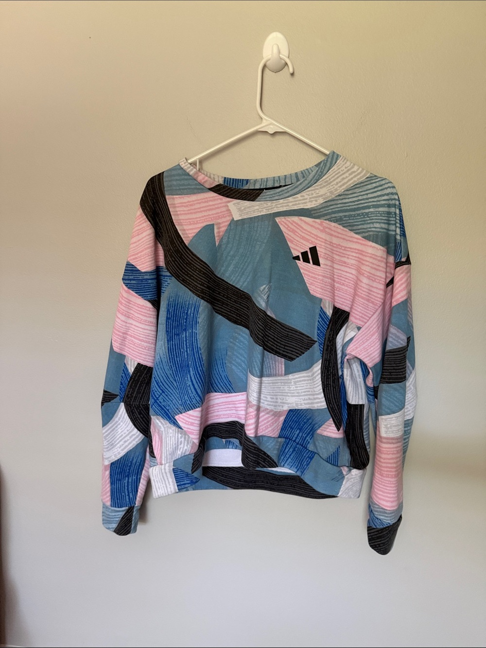 adidas Nina Sum Graphic Crewneck Sweatshirt abstract brushstroke design